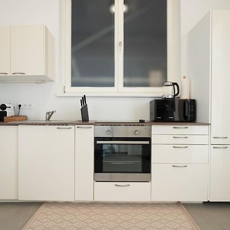 Vibrant 107 M2 Flat In The City Center فيينا المظهر الخارجي الصورة