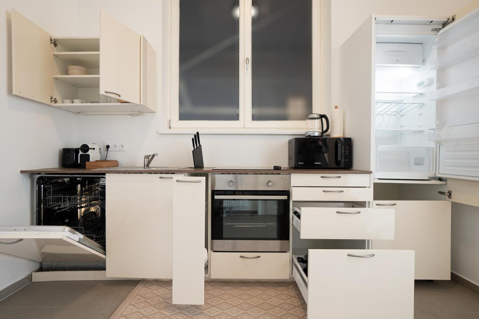 Vibrant 107 M2 Flat In The City Center فيينا المظهر الخارجي الصورة